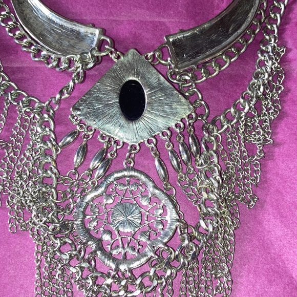 Chain link BoHo statement necklace - Picture 4 of 4